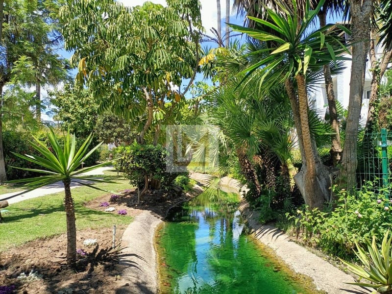 2 slaapkamer Strandappartement te huur in Saladillo-Benamara met zwembad - € 1.700 (Ref: 9629926)