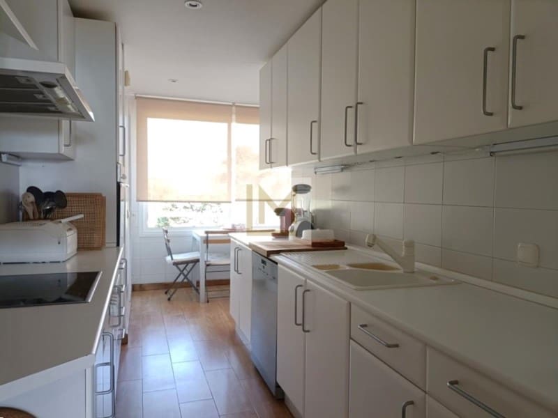 3 makuuhuone Huoneisto vuokrattavana paikassa Guadalmansa mukana uima-altaan 
autotalli - 2 700 € (Ref: 9674020)