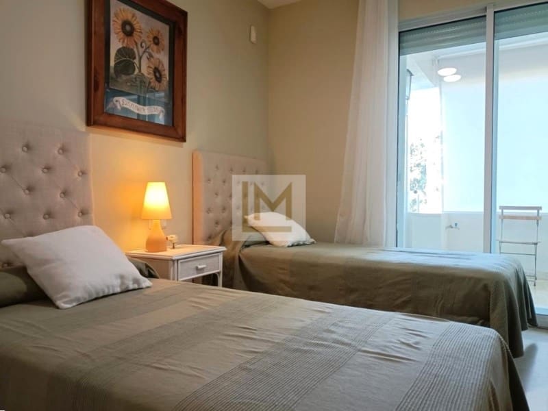 3 makuuhuone Huoneisto vuokrattavana paikassa Guadalmansa mukana uima-altaan 
autotalli - 2 700 € (Ref: 9674020)