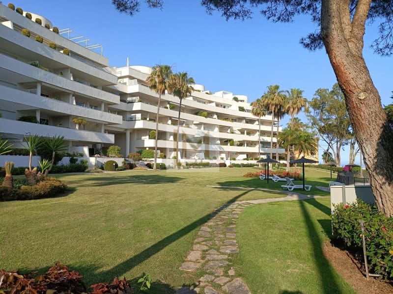 3 makuuhuone Huoneisto vuokrattavana paikassa Guadalmansa mukana uima-altaan 
autotalli - 2 700 € (Ref: 9674020)