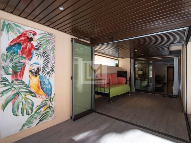 Appartement de 2 chambres à louer à New Golden Mile avec piscine garage - 2 600 € (Ref: 9674021)