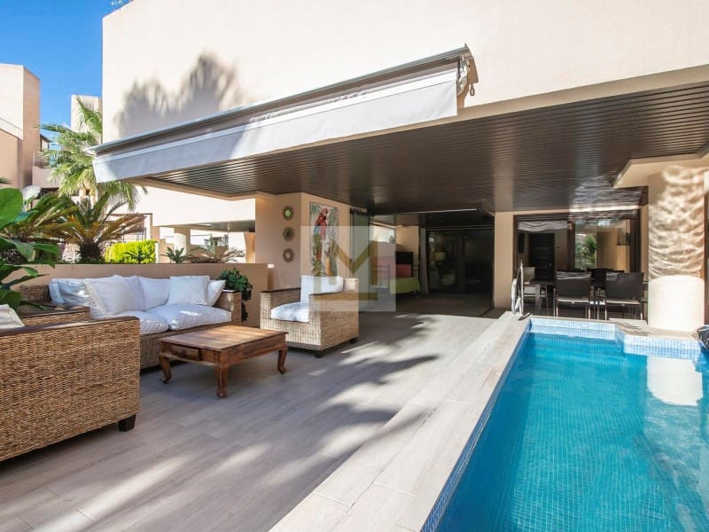 Appartement de 2 chambres à louer à New Golden Mile avec piscine garage - 2 600 € (Ref: 9674021)