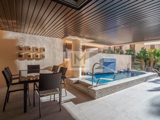 Appartement de 2 chambres à louer à El Padrón, Estepona avec piscine garage - 2 600 € (Ref: 9674021)