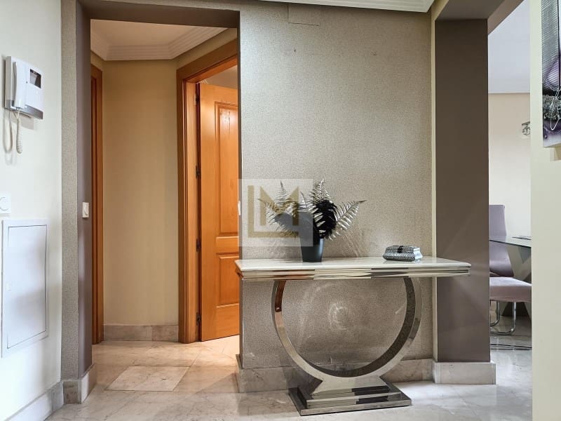 2 bedroom Apartment for holiday rental in San Pedro de Alcantara with pool garage - € 4,500 (Ref: 9721495)