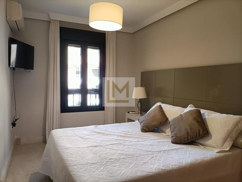 2 bedroom Apartment for holiday rental in San Pedro de Alcantara with pool garage - € 4,500 (Ref: 9721495)