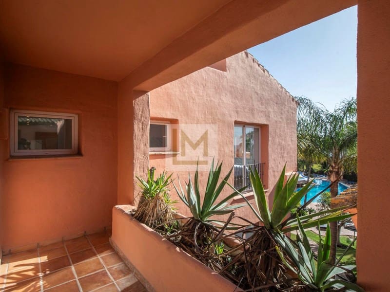 3 soveværelse Penthouse til leje i Golden Mile med swimmingpool garage - € 3.300 (Ref: 9758727)