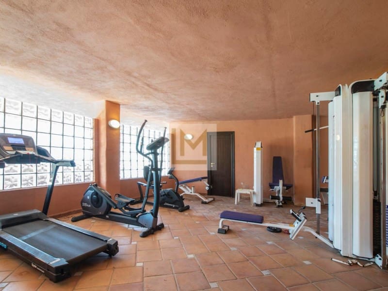 3 soveværelse Penthouse til leje i Golden Mile med swimmingpool garage - € 3.300 (Ref: 9758727)