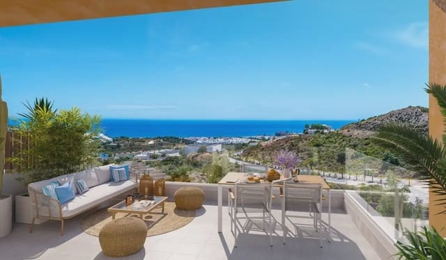 4 soveværelse Rækkehus til salg i La Cala de Mijas, Mijas med swimmingpool garage - € 826.000 (Ref: 9843799)