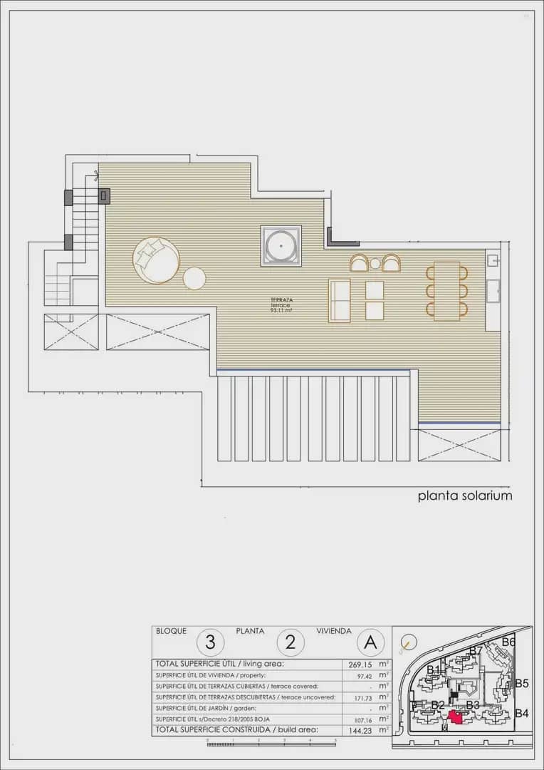 3 soverom Penthouse til salgs i Estepona med svømmebasseng garasje - € 755 000 (Ref: 9843811)