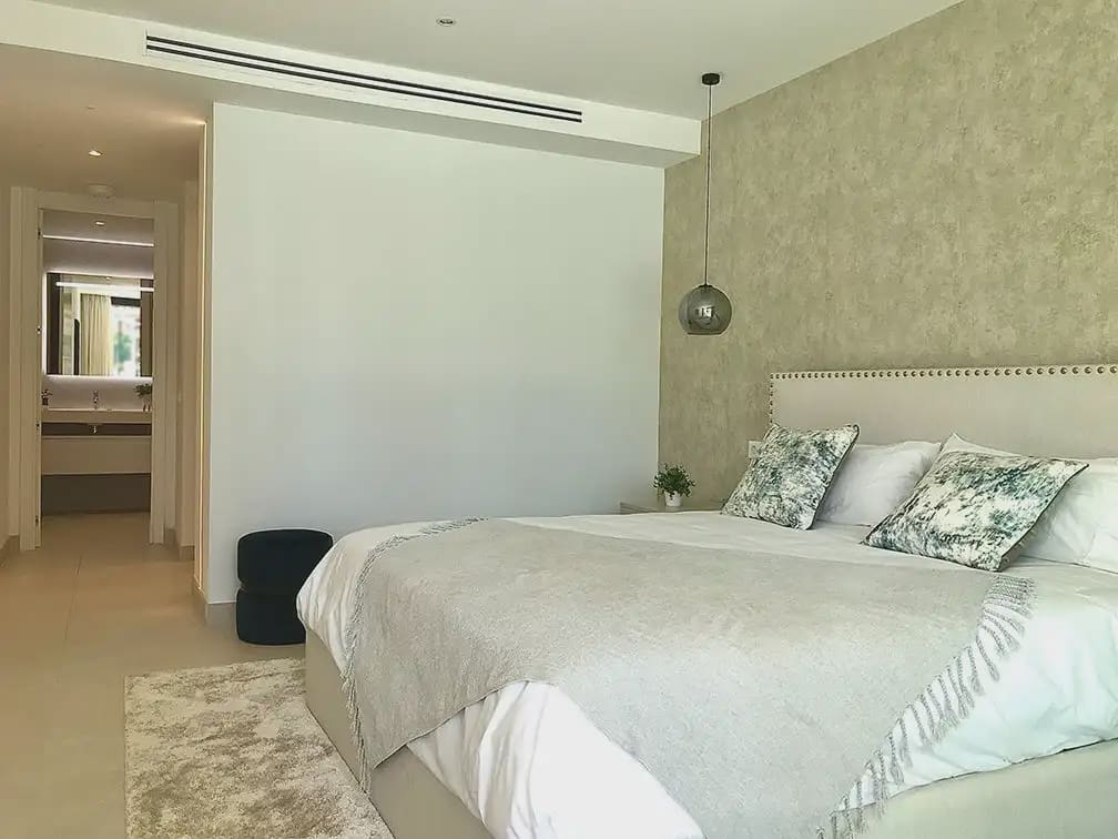 2 slaapkamer Flat te koop in Fuengirola met zwembad - € 659.500 (Ref: 9843818)