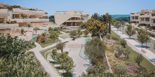 3 soveværelse Lejlighed til salg i Las Chapas, Marbella med swimmingpool garage - € 3.200.000 (Ref: 9843823)