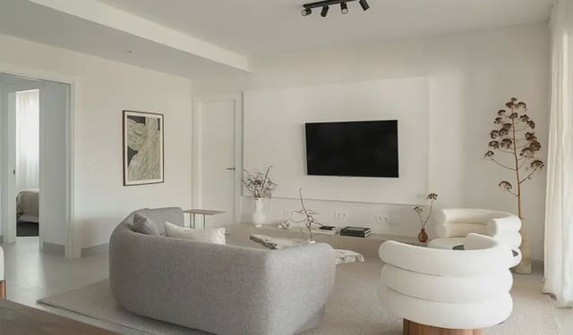 3 Zimmer Wohnung zu verkaufen in Santa Clara, Marbella mit Pool - 1.150.000 € (Ref: 9843825)