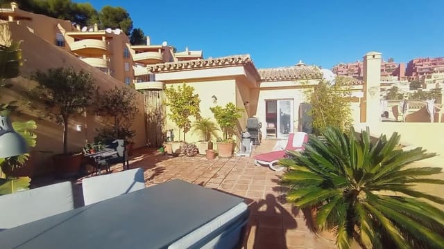 3 Zimmer Penthouse zu verkaufen in Calahonda, Mijas mit Pool Garage - 449.000 € (Ref: 9843831)