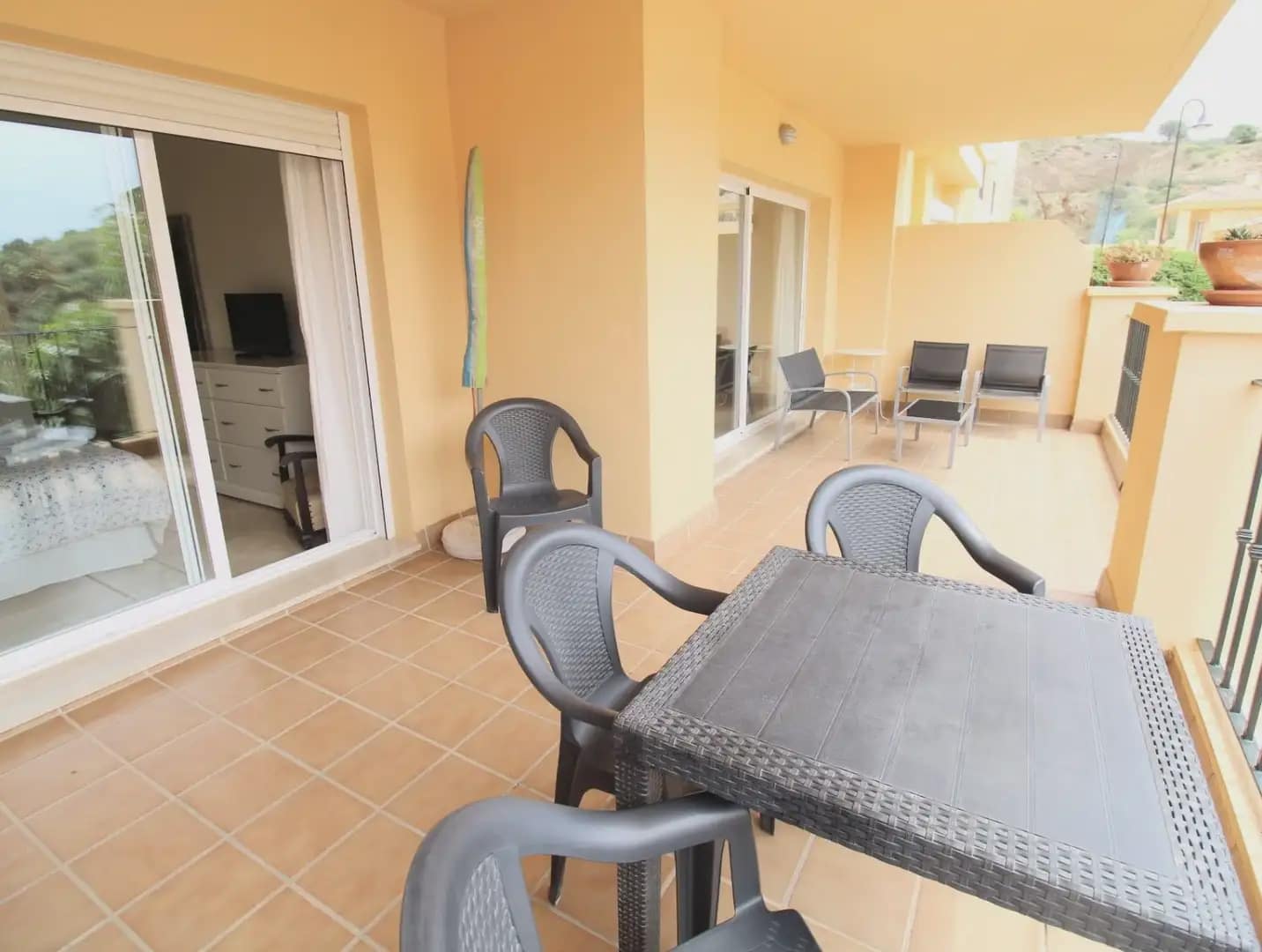 2 sypialnia Mieszkanie do wynajęcia w Mijas z basenem garażem - 1 490 € (Ref: 9843835)