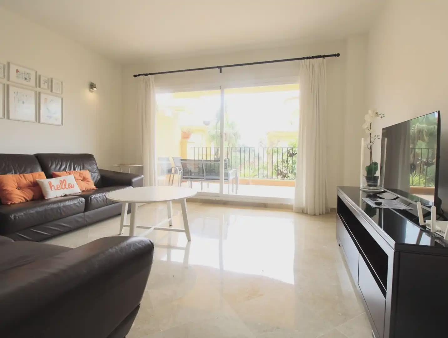 2 sypialnia Mieszkanie do wynajęcia w Mijas z basenem garażem - 1 490 € (Ref: 9843835)