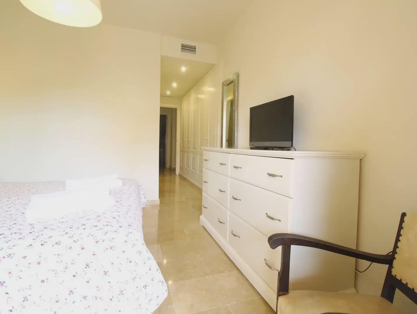 2 sypialnia Mieszkanie do wynajęcia w Mijas z basenem garażem - 1 490 € (Ref: 9843835)