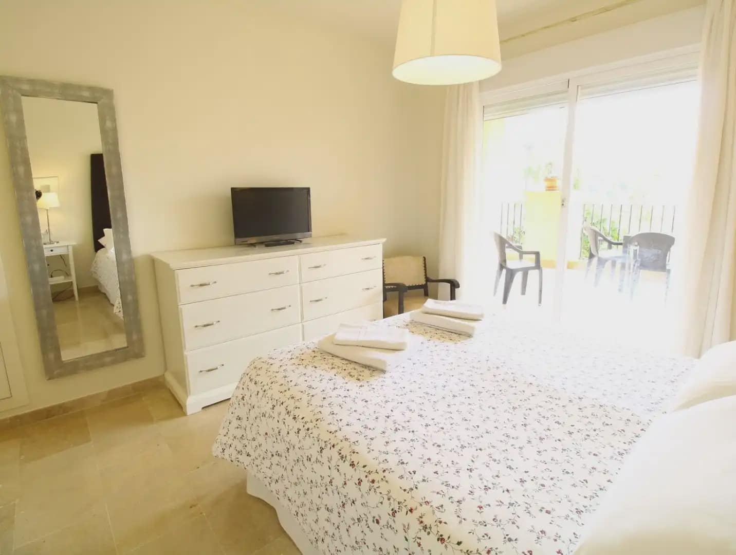 2 sypialnia Mieszkanie do wynajęcia w Mijas z basenem garażem - 1 490 € (Ref: 9843835)