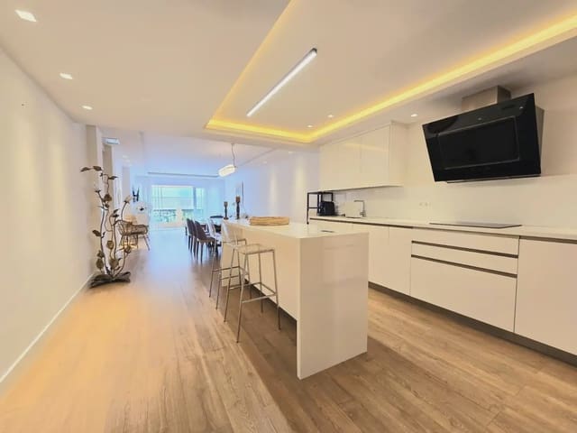 4 Zimmer Wohnung zu verkaufen in Real de Zaragoza, Marbella mit Pool Garage - 675.000 € (Ref: 9843836)