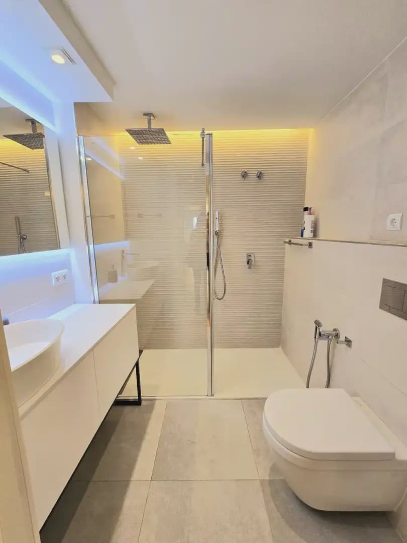 4 Zimmer Wohnung zu verkaufen in Marbella mit Pool Garage - 675.000 € (Ref: 9843836)
