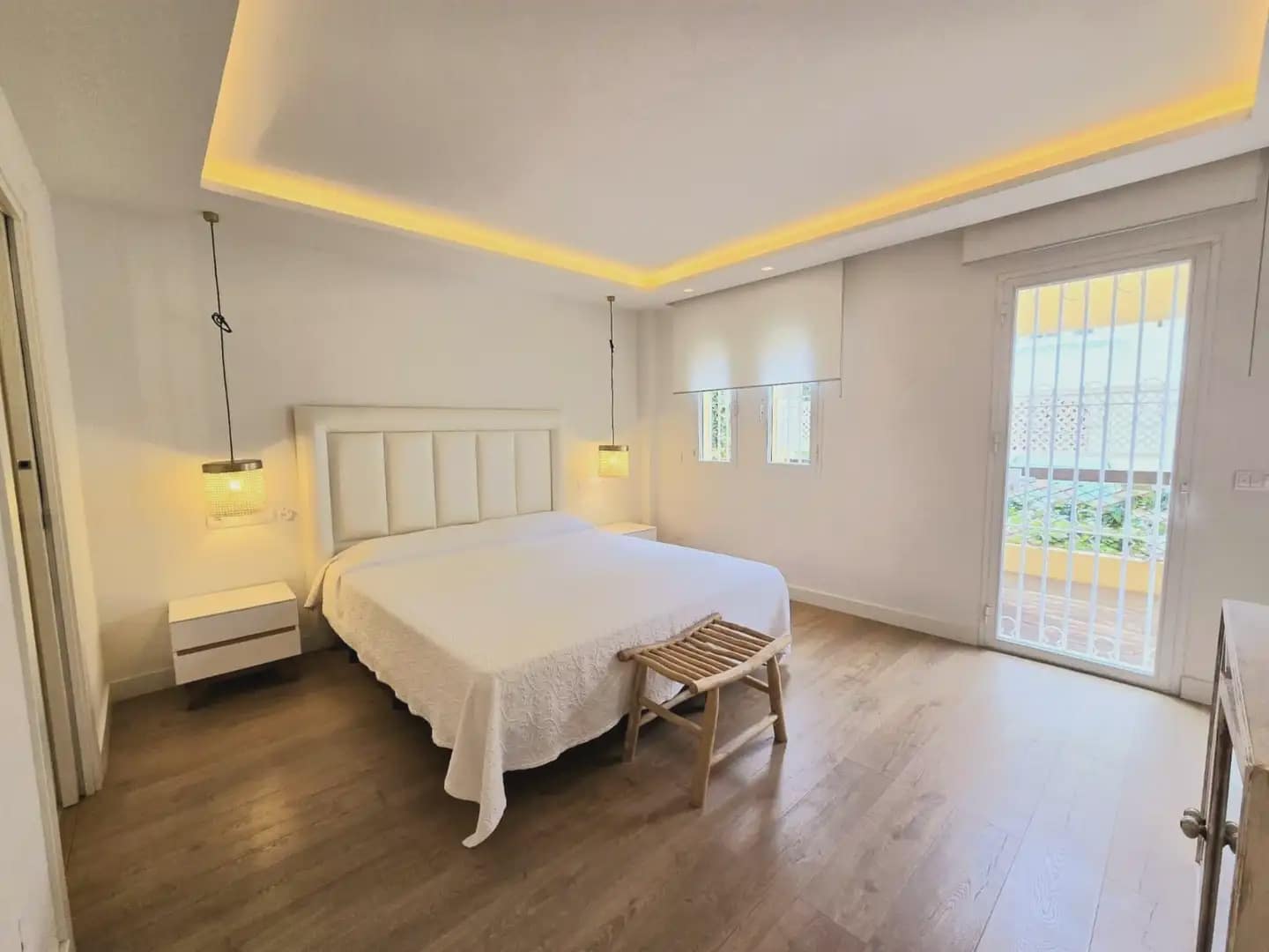 4 Zimmer Wohnung zu verkaufen in Marbella mit Pool Garage - 675.000 € (Ref: 9843836)