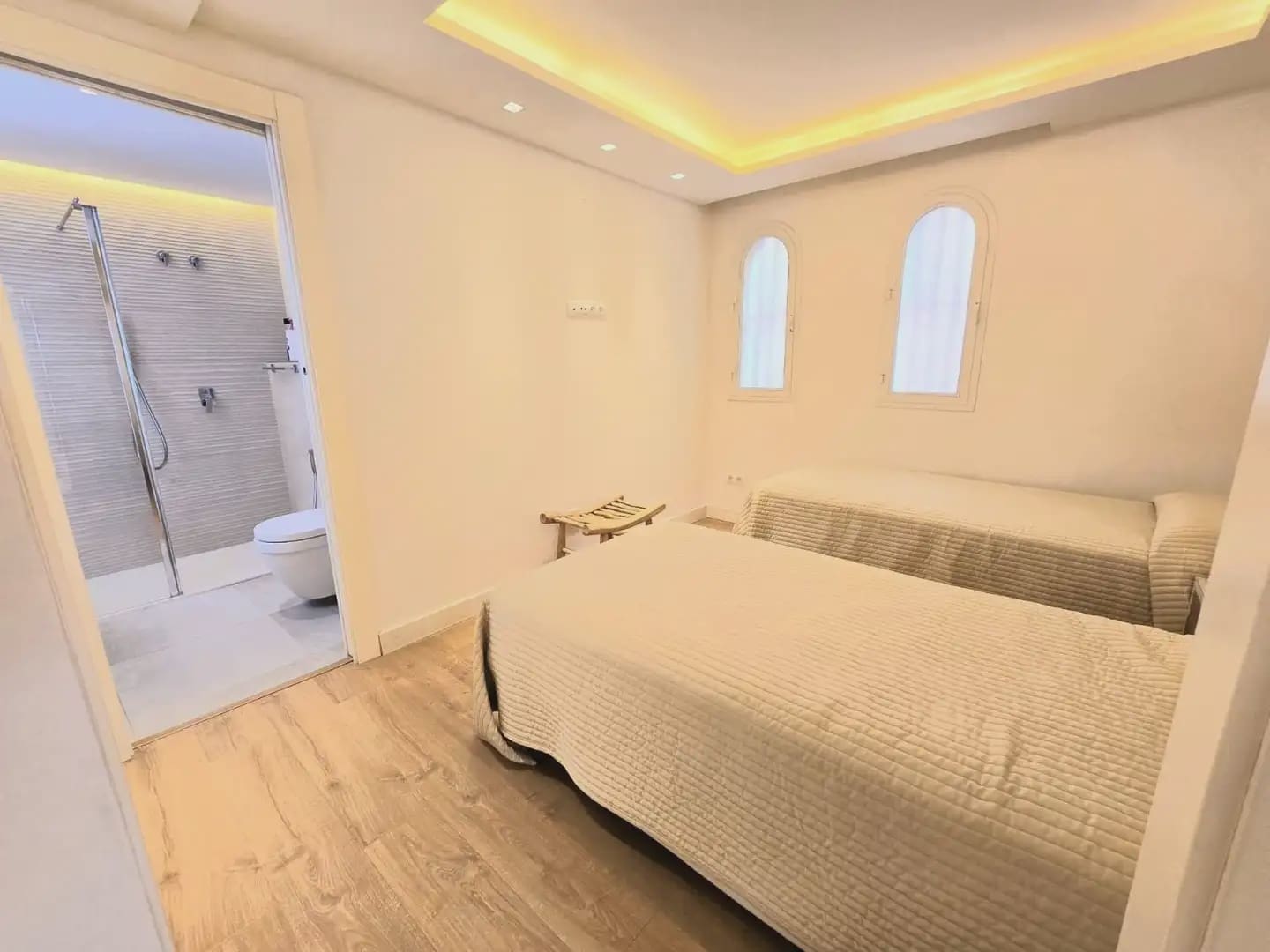 4 Zimmer Wohnung zu verkaufen in Marbella mit Pool Garage - 675.000 € (Ref: 9843836)