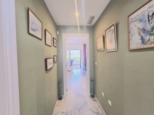 3 chambre Appartement à vendre à Riviera del Sol, Mijas avec piscine garage - 395 000 € (Ref: 9844266)