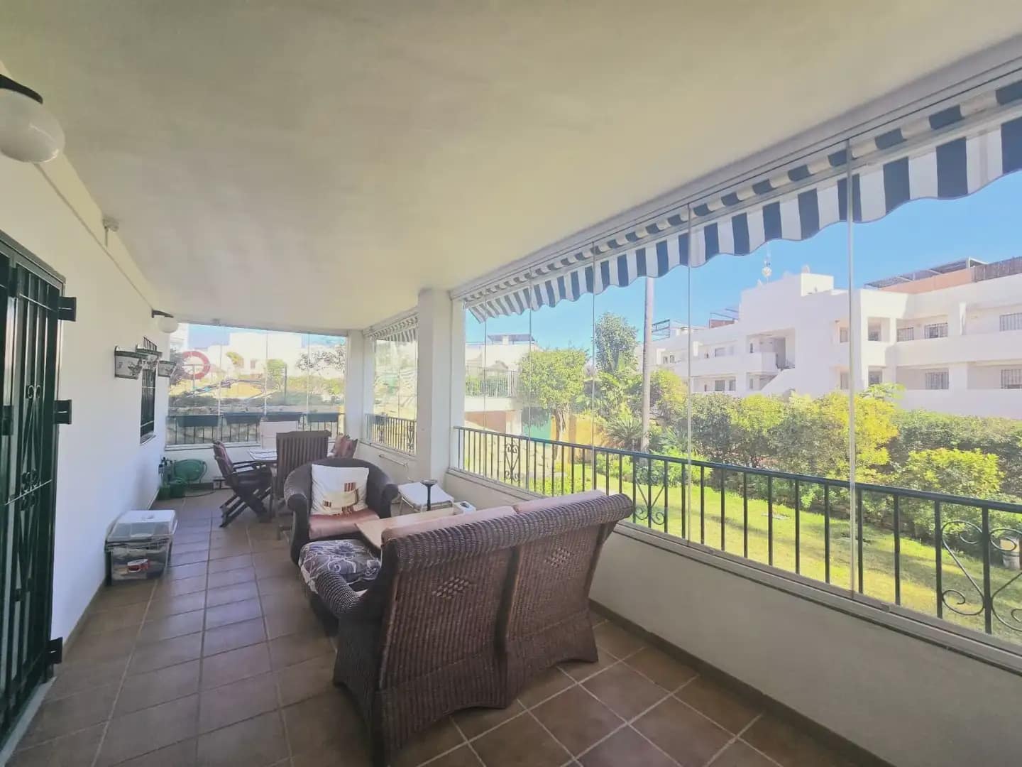 3 bedroom Flat for sale in Mijas with pool garage - € 395,000 (Ref: 9844266)