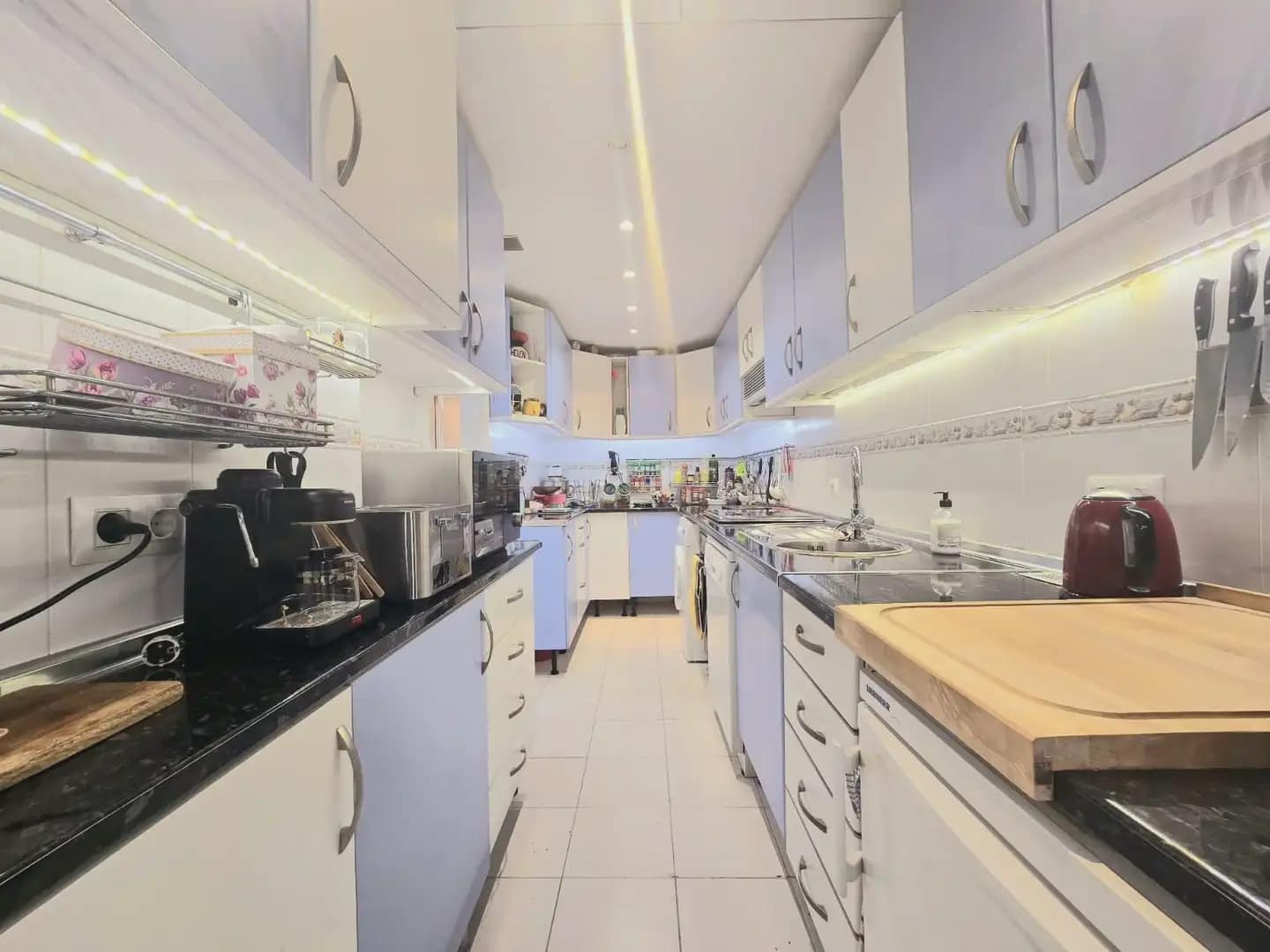 3 bedroom Flat for sale in Mijas with pool garage - € 395,000 (Ref: 9844266)