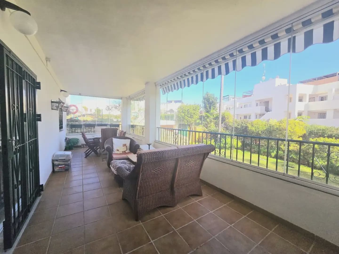 3 bedroom Flat for sale in Mijas with pool garage - € 395,000 (Ref: 9844266)