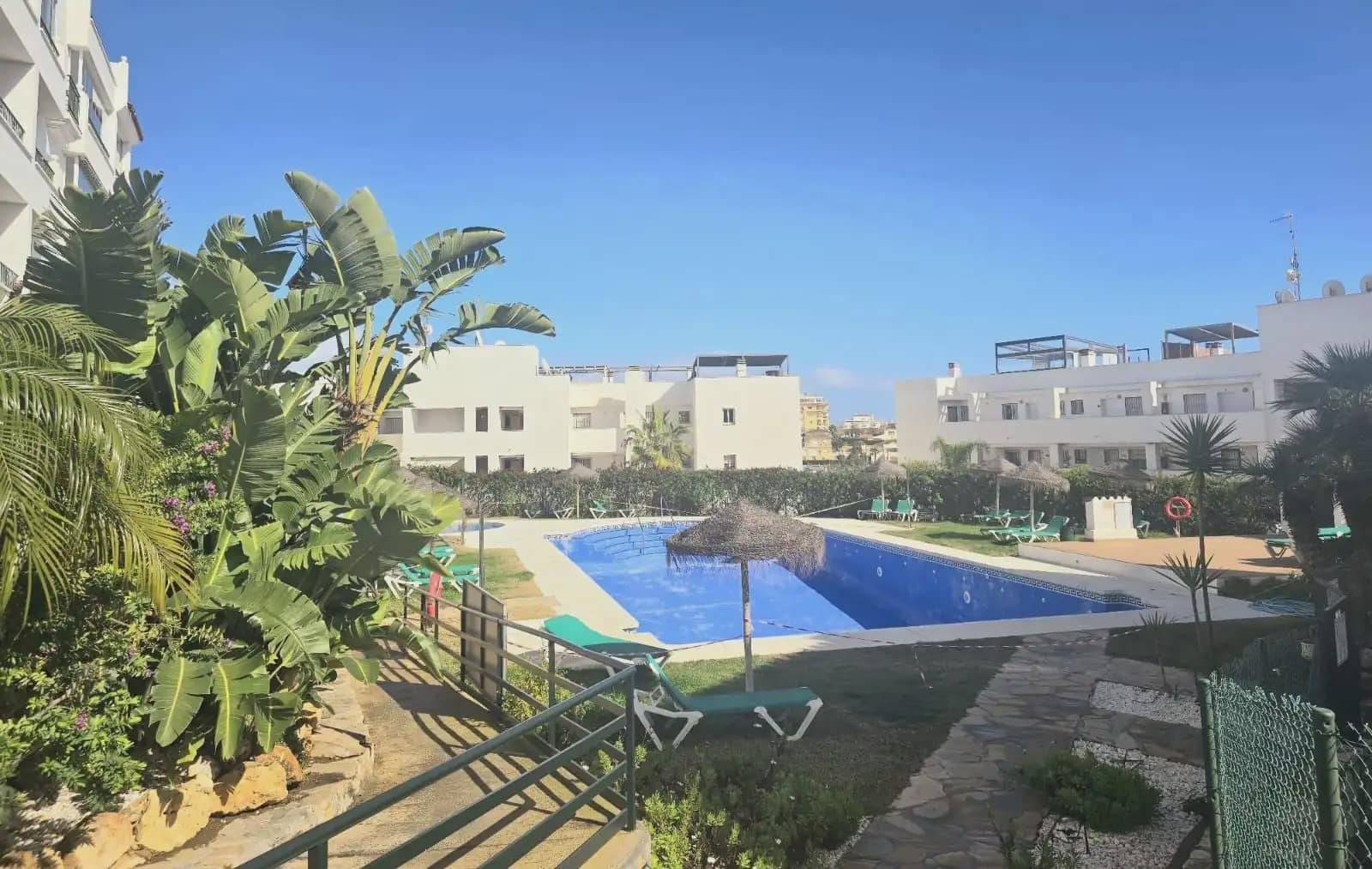 3 bedroom Flat for sale in Mijas with pool garage - € 395,000 (Ref: 9844266)
