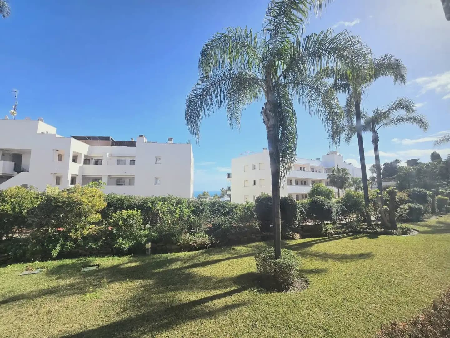 3 bedroom Flat for sale in Mijas with pool garage - € 395,000 (Ref: 9844266)