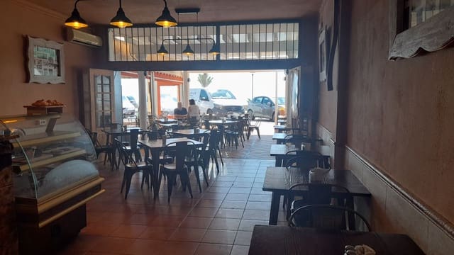 Komercyjne na sprzedaż w Mojácar - 179 950 € (Ref: 7646771)