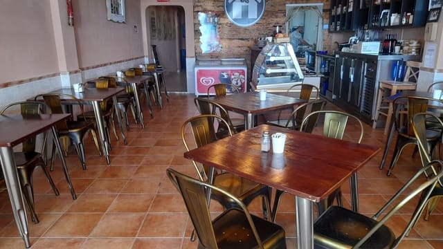 Komercyjne na sprzedaż w Mojácar - 179 950 € (Ref: 7646771)