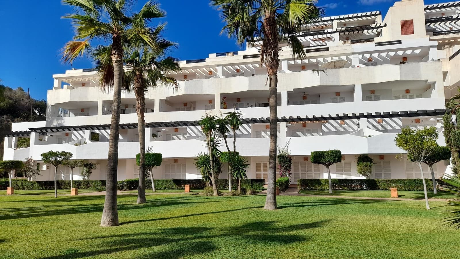 Apartamento de 2 habitaciones en Mojácar en venta con piscina garaje - 275.000 € (Ref: 8926107)