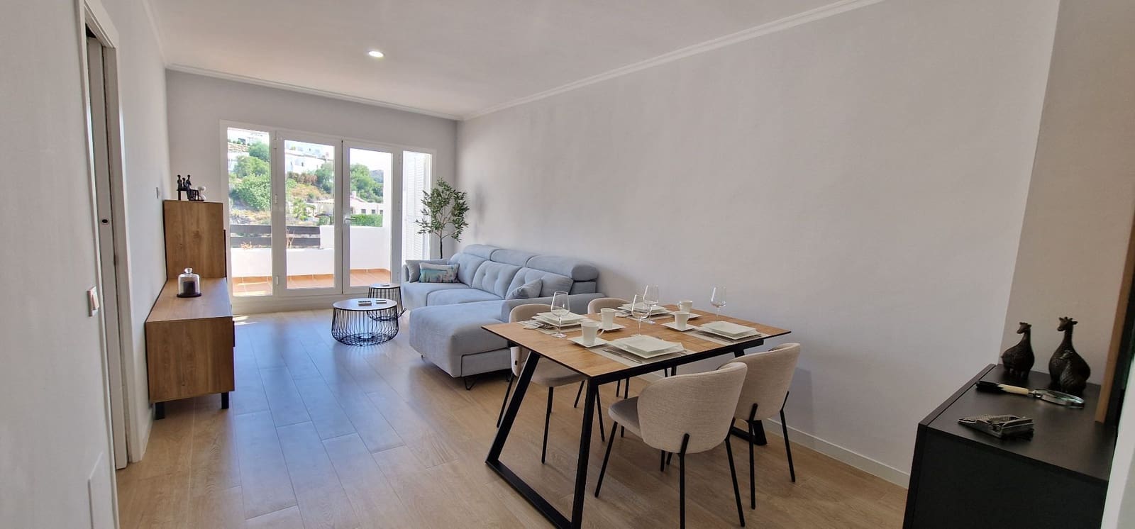 Apartamento de 2 habitaciones en Mojácar en venta con piscina garaje - 275.000 € (Ref: 8926107)