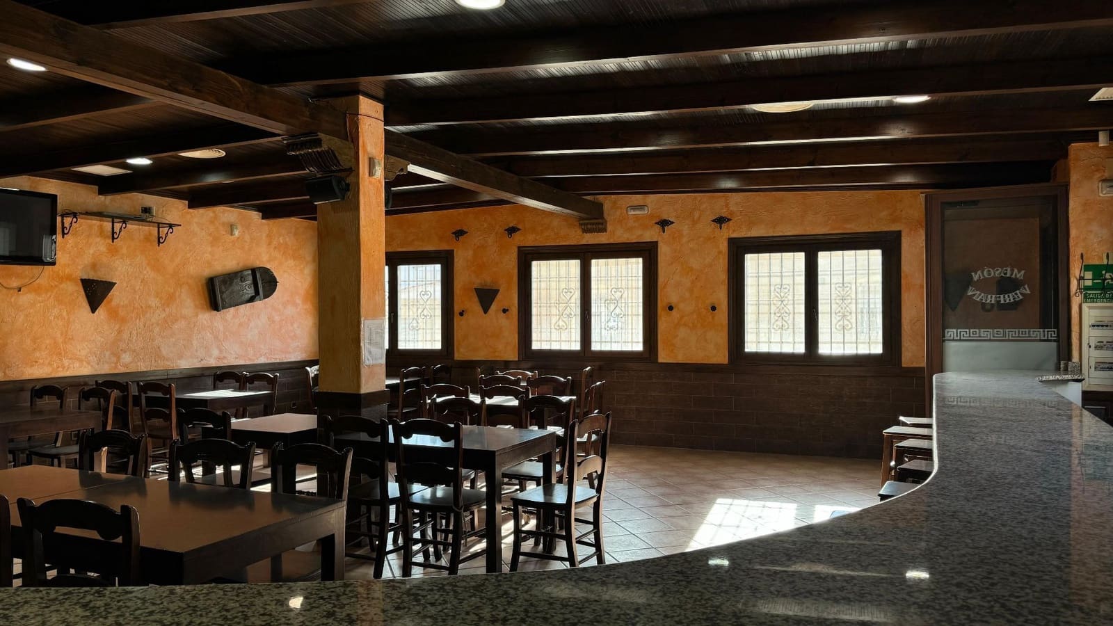 Kommersiell til salgs i Los Gallardos - € 200 000 (Ref: 8969863)