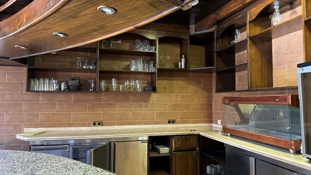 Kommersiell til salgs i Los Gallardos - € 200 000 (Ref: 8969863)