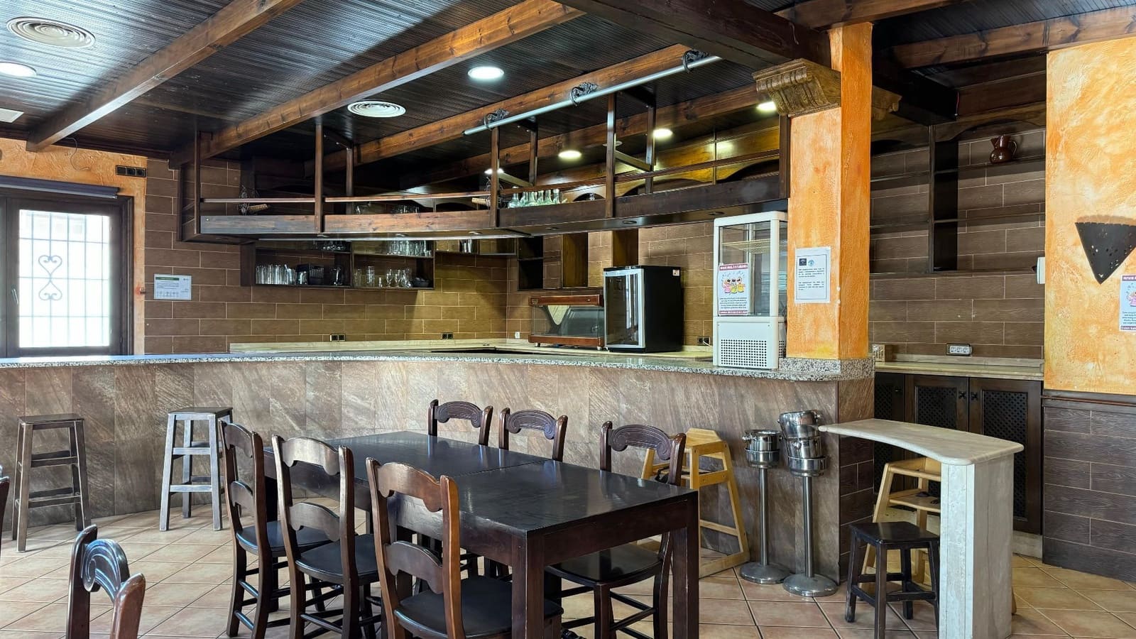 Kommersiell til salgs i Los Gallardos - € 200 000 (Ref: 8969863)