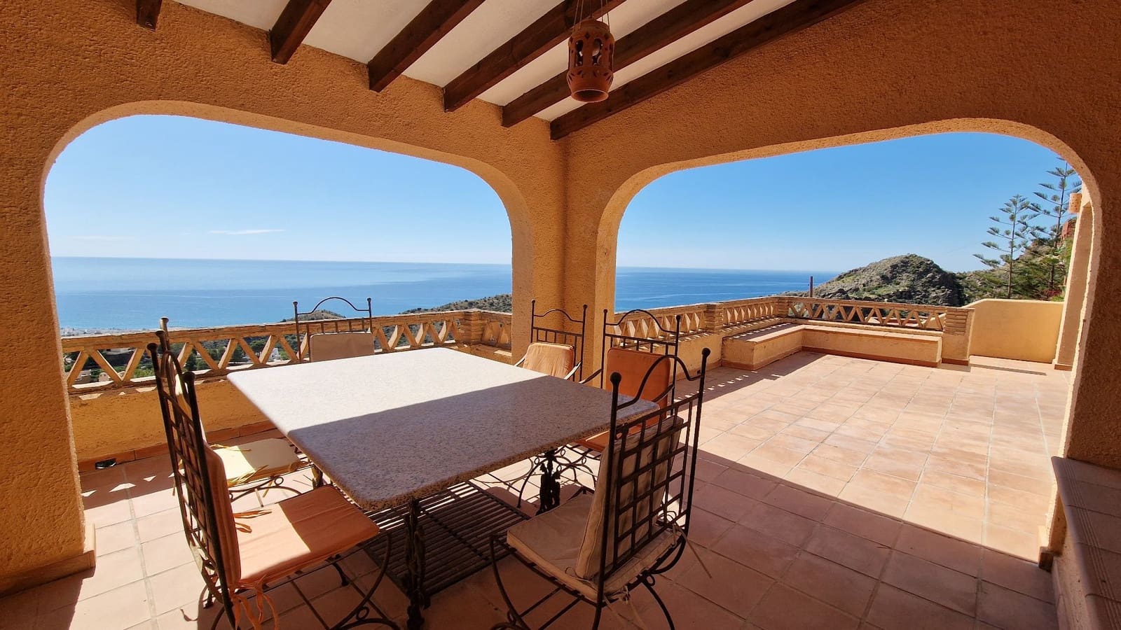 4 bedroom Villa for sale in Mojacar with pool garage - € 499,000 (Ref: 9008401)