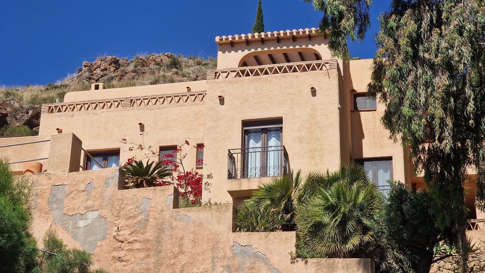 4 bedroom Villa for sale in Mojacar with pool garage - € 499,000 (Ref: 9008401)