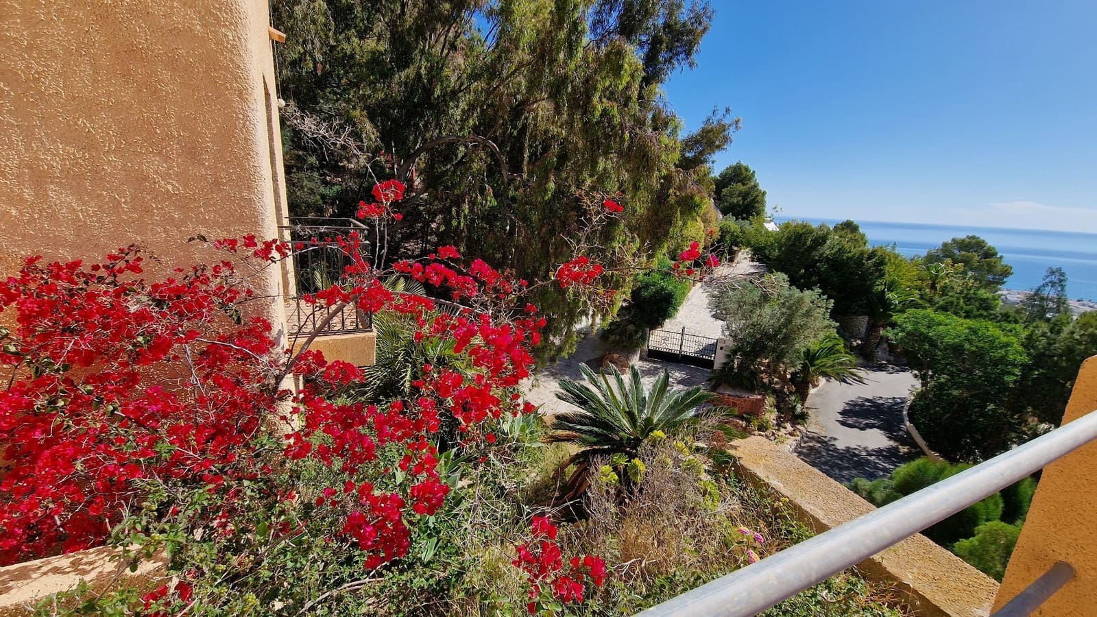 4 bedroom Villa for sale in Mojacar with pool garage - € 499,000 (Ref: 9008401)