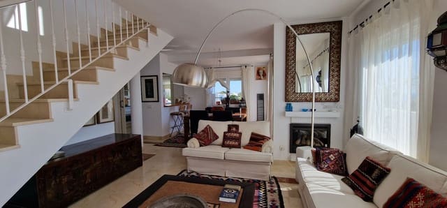 3 quarto Casa em Banda para venda em Mojácar com piscina garagem - 380 000 € (Ref: 9019756)