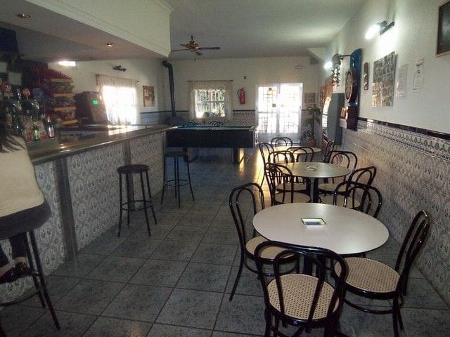 8 soveværelse Hotel til salg i Cariatiz med garage - € 350.000 (Ref: 9124575)