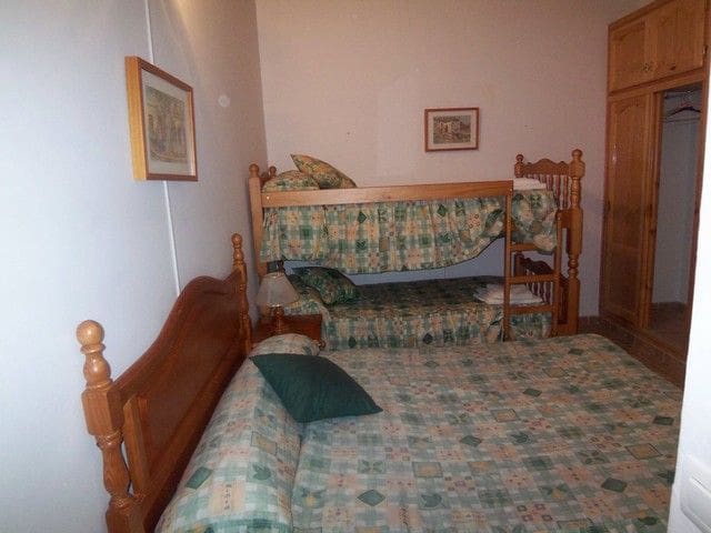 8 soveværelse Hotel til salg i Cariatiz, Sorbas med garage - € 350.000 (Ref: 9124575)