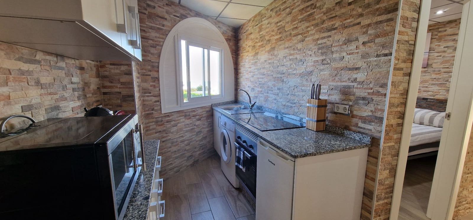 2 bedroom Apartment for sale in Mojacar with pool - € 299,950 (Ref: 9303037)