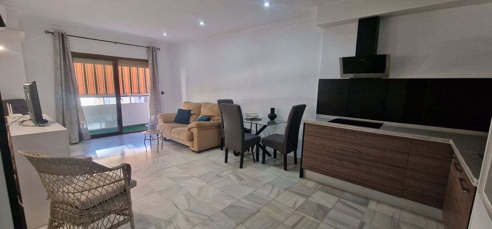 2 bedroom Apartment for sale in Garrucha - € 197,000 (Ref: 9511942)