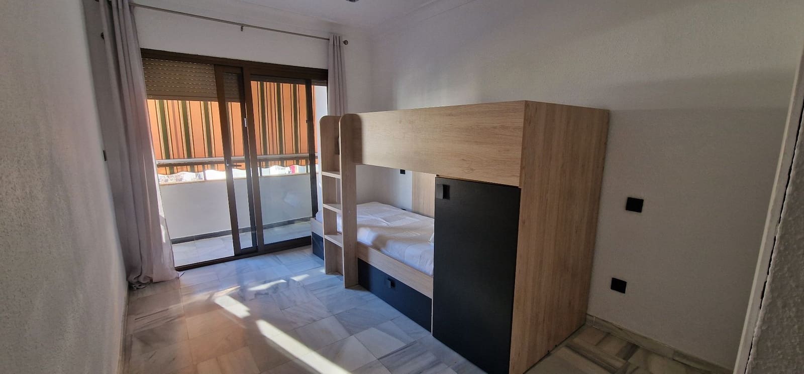 2 bedroom Apartment for sale in Garrucha - € 197,000 (Ref: 9511942)