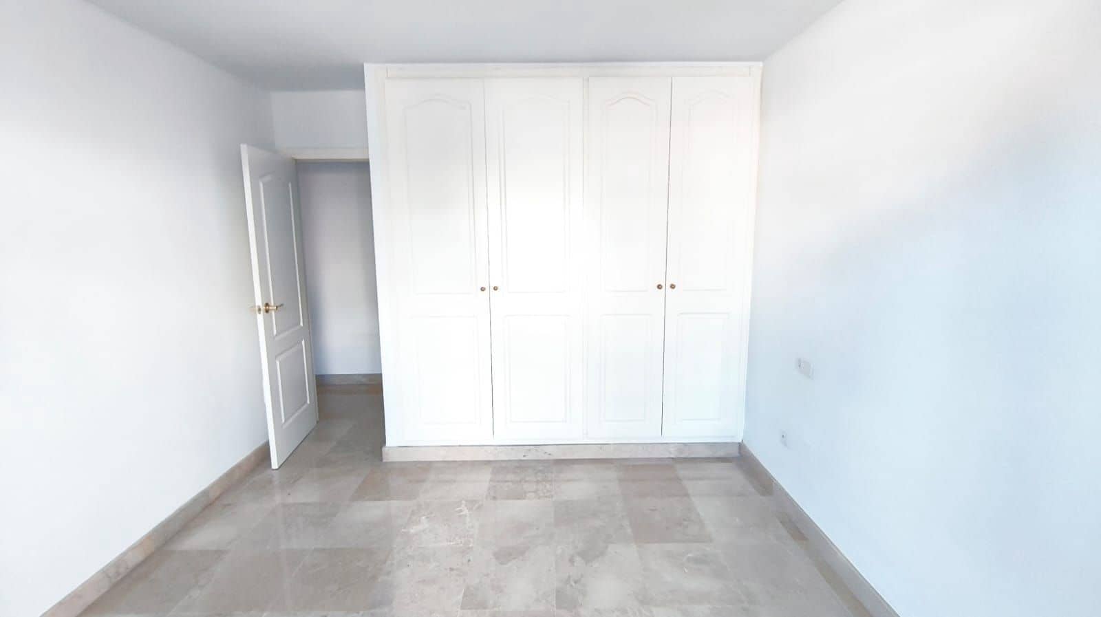 2 soveværelse Lejlighed til salg i Mojacar med swimmingpool garage - € 180.000 (Ref: 9540714)