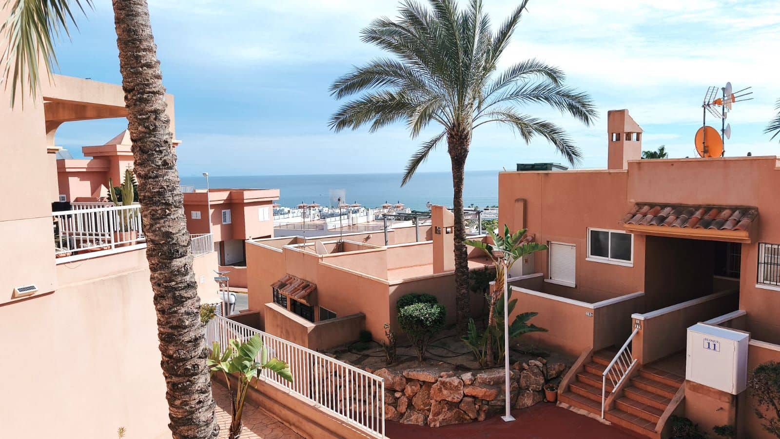 3 makuuhuone Huoneisto myytävänä paikassa Mojacar mukana uima-altaan - 175 000 € (Ref: 9607142)