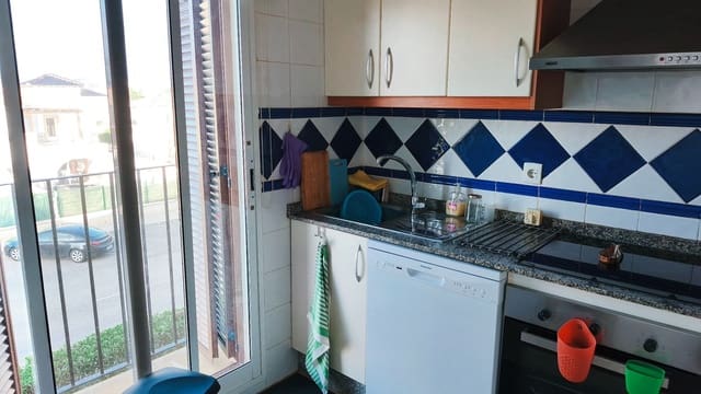 2 makuuhuone Huoneisto myytävänä paikassa Vera mukana uima-altaan 
autotalli - 150 000 € (Ref: 9669875)